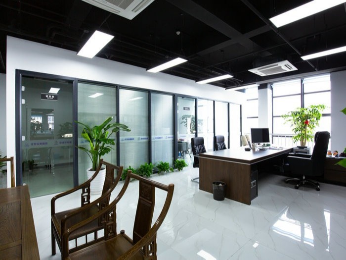 荣成华-团队风采