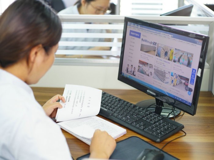 荣成华-团队风采