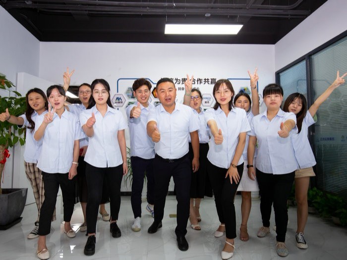 荣成华-团队风采