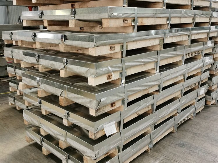 全球最厚不锈钢板量产刷新行业纪录